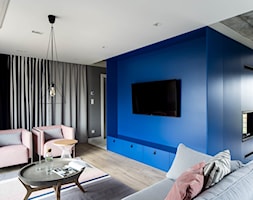 Dom w Chorzowie D94 - Duży czarny niebieski szary salon, styl nowoczesny - zdjęcie od WIDAWSCY STUDIO ARCHITEKTURY - Homebook