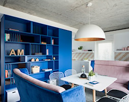 Dom w Chorzowie D94 - Duża biała niebieska jadalnia jako osobne pomieszczenie, styl nowoczesny - zdjęcie od WIDAWSCY STUDIO ARCHITEKTURY - Homebook
