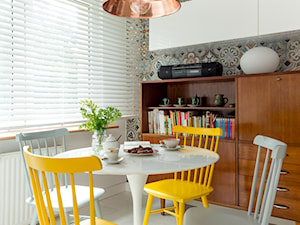 Mieszkanie w Chorzowie (M69) - Mała biała jadalnia jako osobne pomieszczenie, styl skandynawski - zdjęcie od WIDAWSCY STUDIO ARCHITEKTURY