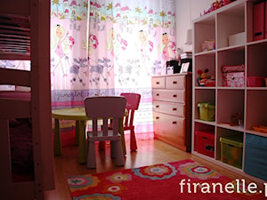 kolorowy pokój dziecka pokój dziewczynek - zdjęcie od firanelle.pl