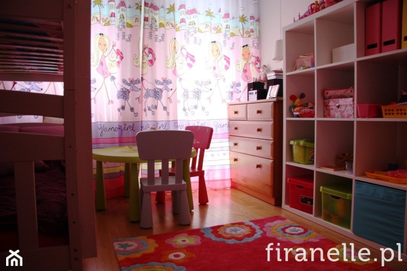 kolorowy pokój dziecka pokój dziewczynek - zdjęcie od firanelle.pl