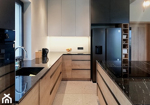 Granity, marmury i inne tekstury - Kuchnia, styl nowoczesny - zdjęcie od SO INTERIORS Architektura Wnętrz