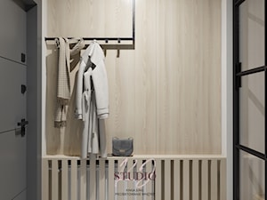 Wiatrołap (mieszkanie w Bielsku-Białej) - Hol / przedpokój, styl nowoczesny - zdjęcie od KJ Studio Projektowanie wnętrz