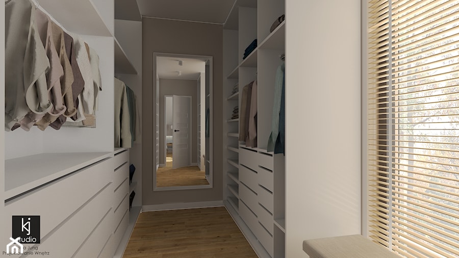 Sypialnia z garderobą na poddaszu w odcieniach taupe - Garderoba, styl skandynawski - zdjęcie od KJ Studio Projektowanie wnętrz