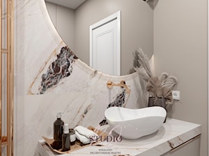 Elegancka łazienka (mieszkanie w Bielsku-Białej) - Łazienka, styl nowoczesny - zdjęcie od KJ Studio Projektowanie wnętrz