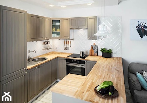 Kuchnia - Średnia otwarta biała z zabudowaną lodówką kuchnia w kształcie litery u w kształcie litery g, styl nowoczesny - zdjęcie od Castorama