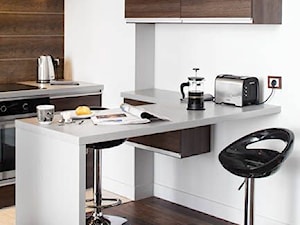 Kuchnia - Średnia otwarta z salonem biała kuchnia dwurzędowa, styl nowoczesny - zdjęcie od Castorama