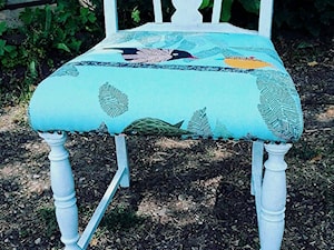 blue vintage chair - zdjęcie od Projekt Home
