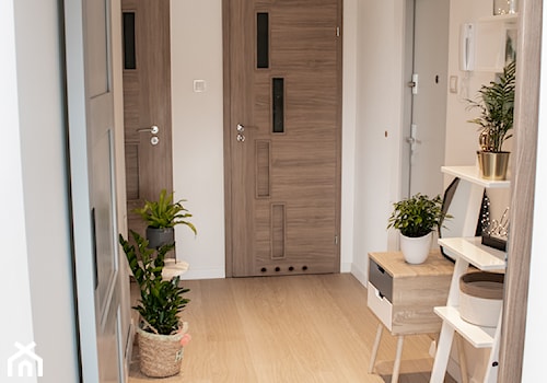 Nasze drzwi u Was - Mamagerka - Hol / przedpokój, styl minimalistyczny - zdjęcie od Drzwi Przesuwne i Systemy Przesuwne RENO