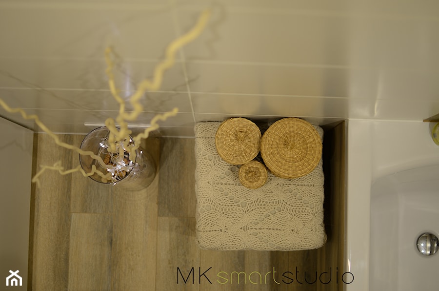 Od projektu do realizacji łazienki w stylu skandynawskiej - Bez okna łazienka, styl skandynawski - zdjęcie od MKsmartstudio