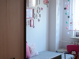 Od projektu do wykonastwa pokoju 6 letniej królewny Helenki - Pokój dziecka, styl nowoczesny - zdjęcie od MKsmartstudio