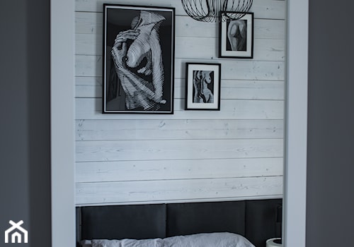 Naturalnie Nowocześnie - Mała biała szara sypialnia, styl nowoczesny - zdjęcie od AAW studio