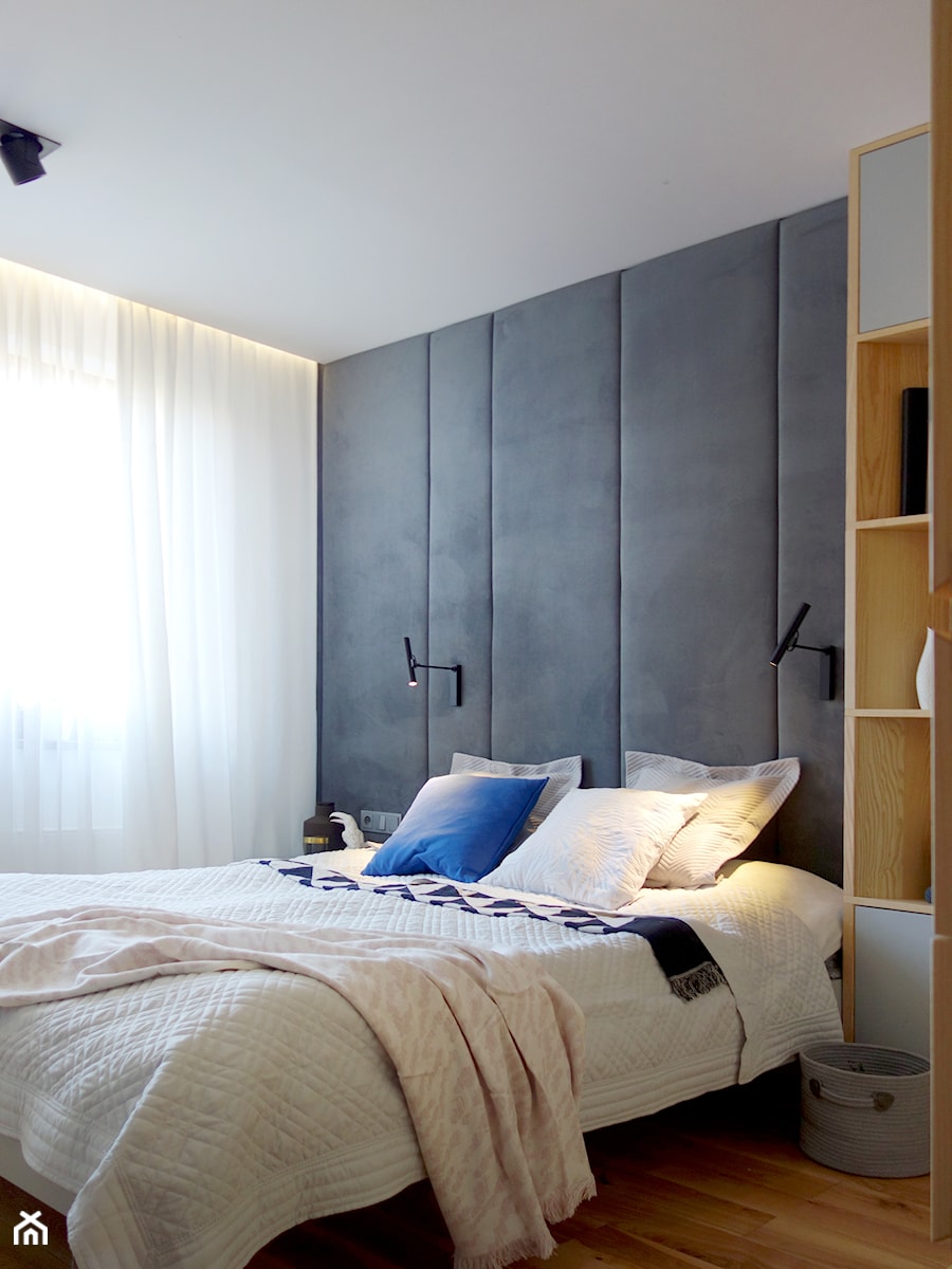 Klimatyczna sypialnia - Mała czarna sypialnia, styl nowoczesny - zdjęcie od Followlab