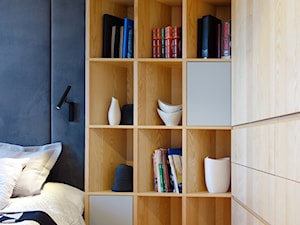 Klimatyczna sypialnia - Mała czarna sypialnia, styl nowoczesny - zdjęcie od Followlab