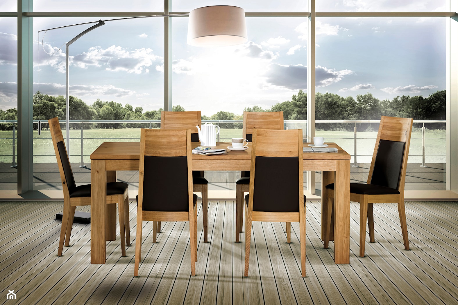 Stół T7 z litego drewna, krzesła S18, Klose - zdjęcie od Klose - Homebook