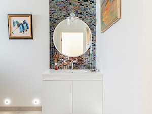 Łazienka z prysznicem typu walk in - zdjęcie od HOME & STYLE Katarzyna Rohde