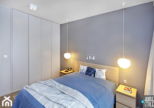 REALIZACJA mieszkania z czarnym jeleniem - Średnia szara sypialnia, styl nowoczesny - zdjęcie od HOME & STYLE Katarzyna Rohde