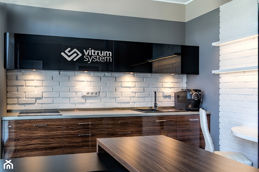 mieszkanie przerobione na biuro - Kuchnia, styl nowoczesny - zdjęcie od Vitrum System