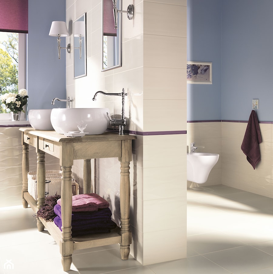 chiara-purio - Duża z dwoma umywalkami łazienka z oknem, styl nowoczesny - zdjęcie od Ceramika Paradyż