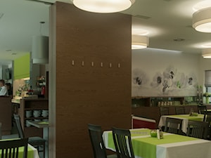 Restauracja hotelowa w Green HOTEL - zdjęcie od Studio Zebrra