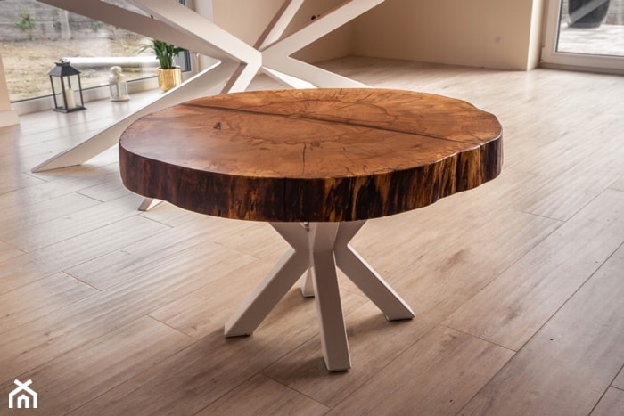 Okrągły stolik kawowy z plastra drewna - zdjęcie od Manufaktura Eco-Deco-Art Piotr Pertek - Homebook