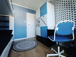 Poddasze w błękitach - zdjęcia z realizacji - Pokój dziecka, styl nowoczesny - zdjęcie od Pięknie.tu & PięknyMebel.pl: projektowanie wnętrz, schody i meble na wymiar