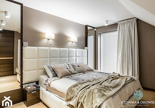 Luksusowa sypialnia - Średnia sypialnia na poddaszu, styl nowoczesny - zdjęcie od Ossowska Architektura Wnętrz