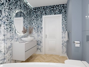 łazienka z tapetą - zdjęcie od KSZTAŁTY