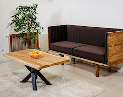 Sofa z drewna orzechowego stolik dębowy CROSS. - zdjęcie od Drewbetex - Homebook
