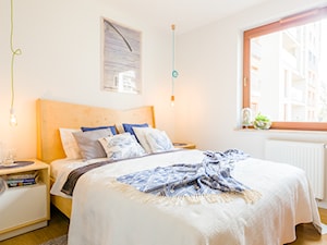 Mieszkanie 60 m2 Osiedle Parkowa - Średnia biała sypialnia na poddaszu, styl nowoczesny - zdjęcie od Pracownia_A