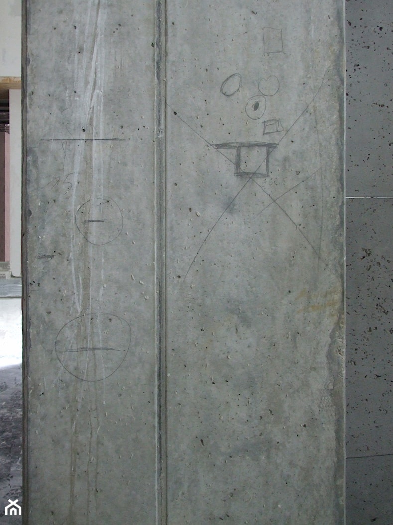 Elementy betonowe przed zabiegiem kosmetyki - zdjęcie od betonkosmetik POLSKA - Homebook