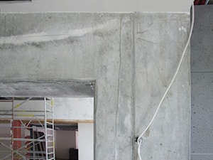 Elementy betonowe przed zabiegiem kosmetyki - zdjęcie od betonkosmetik POLSKA