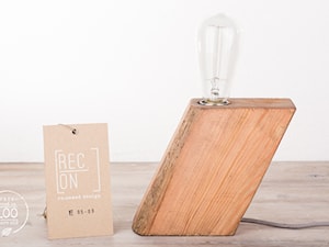 Lampa ze 100 letniego drewna - zdjęcie od Rec-on