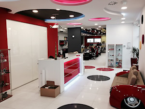 sala operacyjna wraz z obsługą klienta - zdjęcie od Studio Reklamy Wena