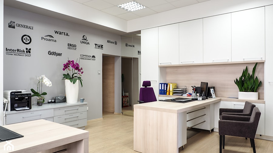 Biuro TAX - Wnętrza publiczne, styl minimalistyczny - zdjęcie od DeGosh