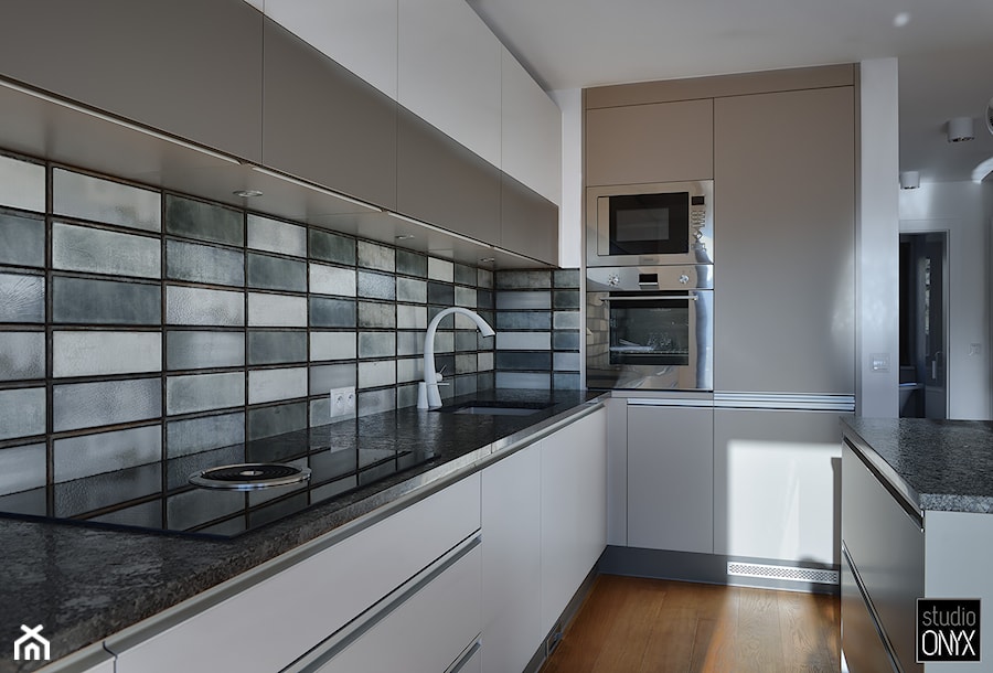 Kuchnie nowoczesne - Sypialnia, styl minimalistyczny - zdjęcie od STUDIO ONYX