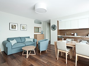 apartamenty wakacyjne 2016 - Średni szary salon z kuchnią z jadalnią, styl nowoczesny - zdjęcie od Pszczołowscy projektowanie wnętrz