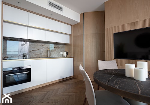 luksusowy apartament wakacyjny - Kuchnia, styl tradycyjny - zdjęcie od Pszczołowscy projektowanie wnętrz