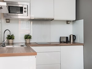 apartament Waterline 2 Gdańsk - Kuchnia, styl skandynawski - zdjęcie od Pszczołowscy projektowanie wnętrz