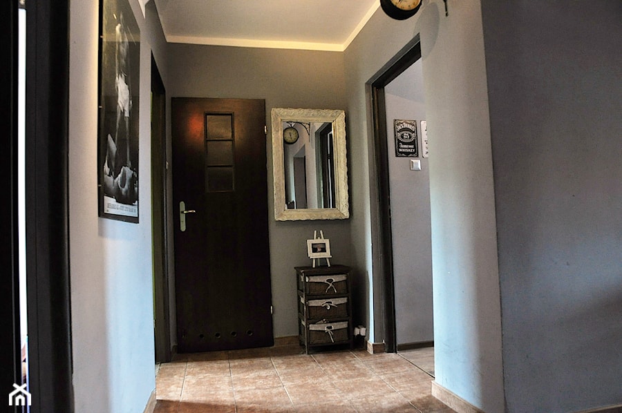 Mieszkanie 3 pokowe dla rodzinki - Hol / przedpokój, styl nowoczesny - zdjęcie od STYLISTA DOMU HOME STAGING