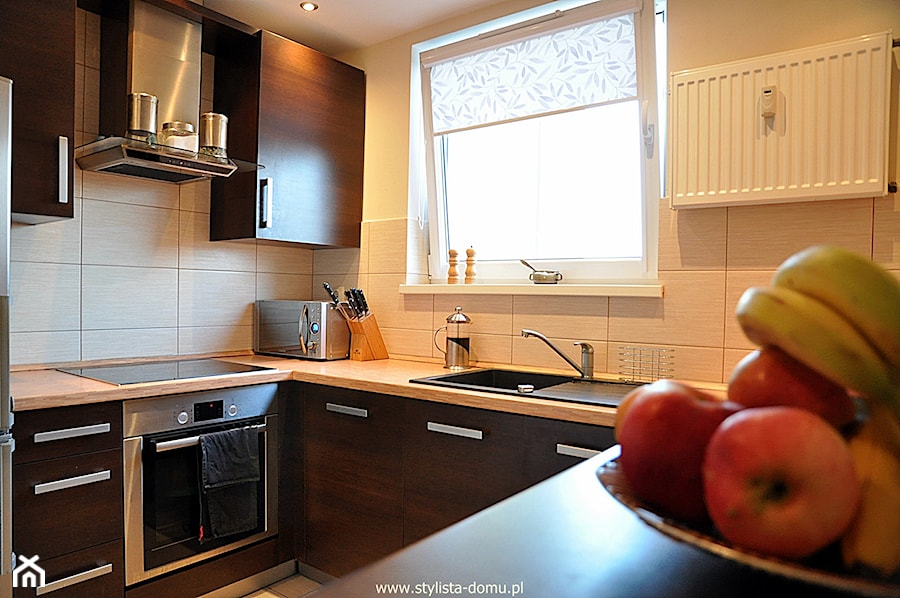 Mieszkanie 4 pokojowe - Kuchnia, styl tradycyjny - zdjęcie od STYLISTA DOMU HOME STAGING