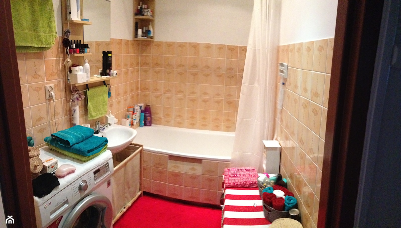 metamorfoza łazienki w 2 dni, za mniej niż 250zł - Mała bez okna z pralką / suszarką łazienka - zdjęcie od Natalia Łupkowska - Homebook