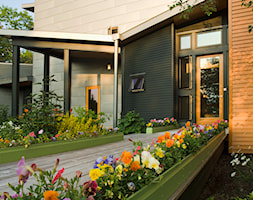Aranżacje - Średni ogród przed domem - zdjęcie od Hydrobox - Homebook