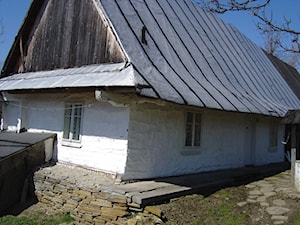 Siedmioletni remont ponad stuletniej łemkowskiej chyży (Chata nad Wisłokiem) - Domy tradycyjne, styl tradycyjny - zdjęcie od Monika Tomaszewska 6