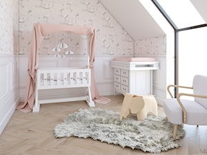 Miedziany akcent - Mały biały różowy pokój dziecka dla niemowlaka dla dziewczynki, styl skandynawski - zdjęcie od MOBO