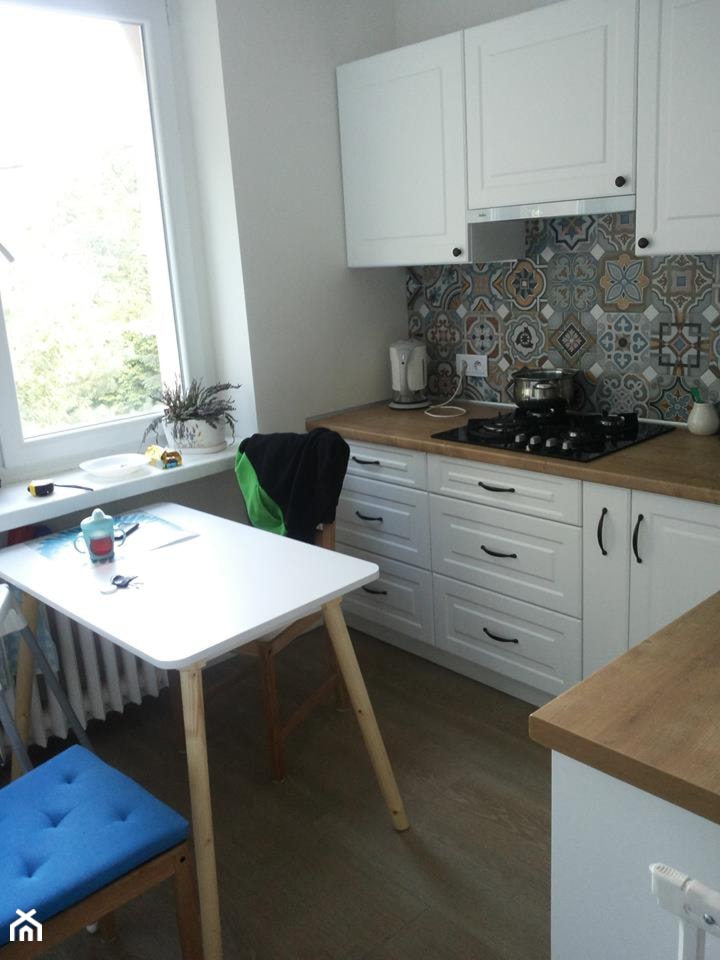 Kuchnia frezowane fronty w matowym lakierze - Kuchnia, styl skandynawski - zdjęcie od Łania Meble