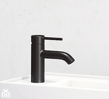 nowoczesne, czarne baterie w minimalistycznej łazience