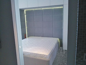 Panele tapicerowane z łóżkiem - zdjęcie od Benn Design