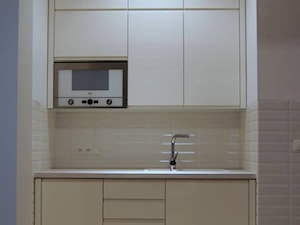 Aneks kuchenny w miejscu pracy. - Kuchnia, styl minimalistyczny - zdjęcie od BiZ Art