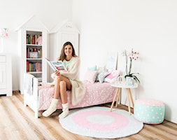 Gwiezdny pokój dla Dziewczynki - Pokój dziecka, styl nowoczesny - zdjęcie od Lamps and Company - Homebook